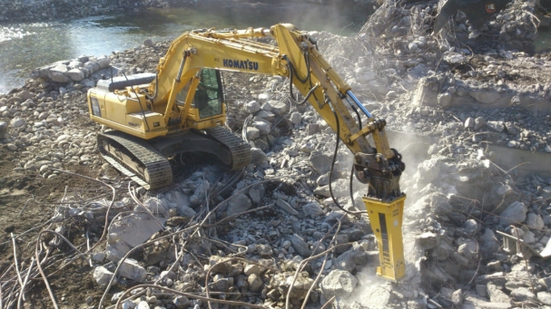 Démolition du béton au BRH 1500 kg