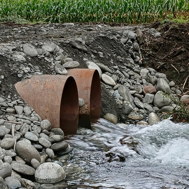 Mise en place de buses sur le bras secondaire