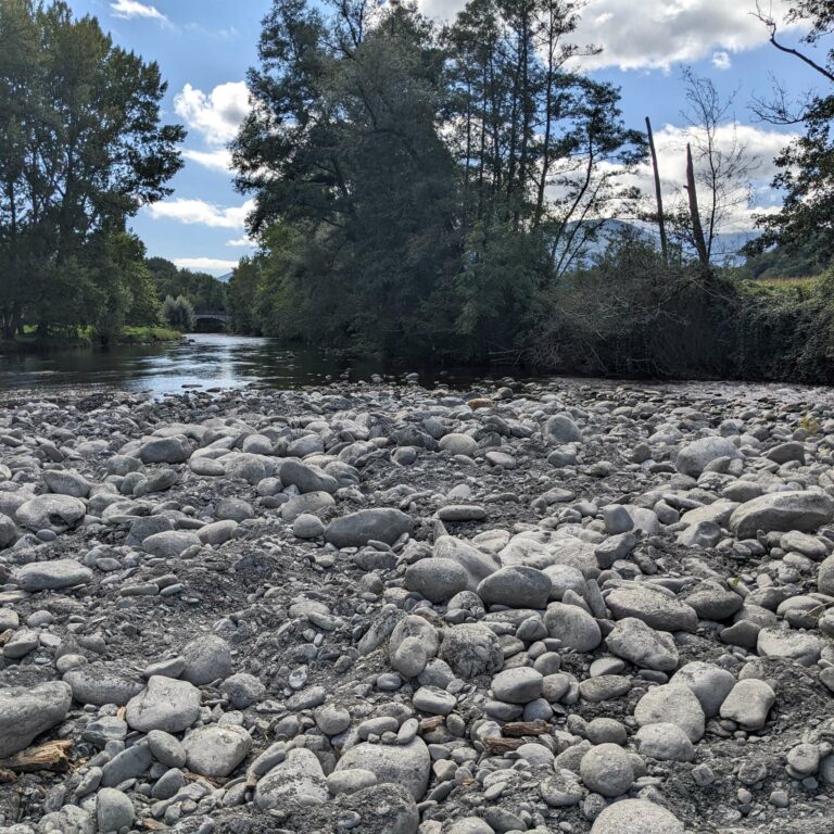 Zone amont "étalée"